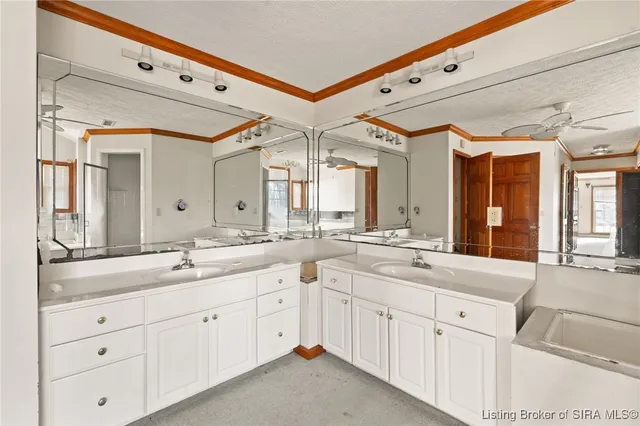 $450,000 | 6810 Appleleaf Lane, Sellersburg, IN 47172