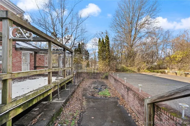 $450,000 | 6810 Appleleaf Lane, Sellersburg, IN 47172