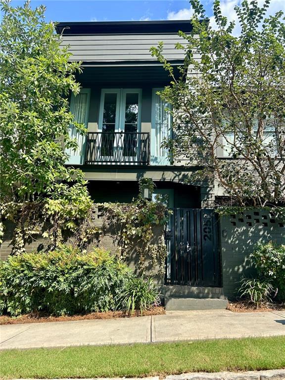 2057 Manchester Street Northeast Atlanta, GA 30324 - Photo 2 of 46