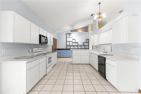 $319,000 | 1090 Northwest 67th Place, Ocala, FL 34475