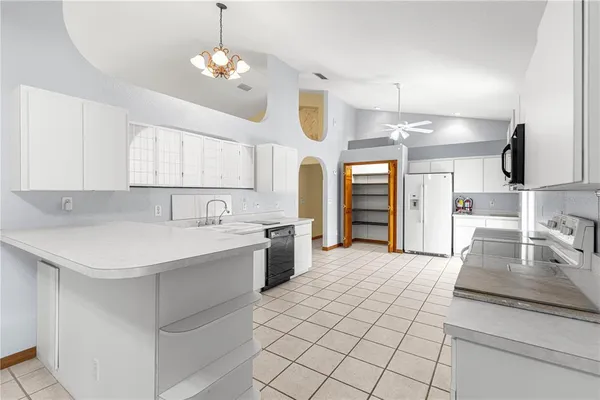 $319,000 | 1090 Northwest 67th Place, Ocala, FL 34475
