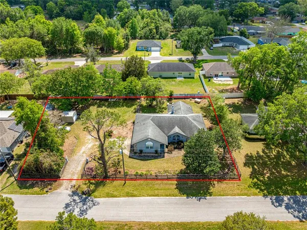 $319,000 | 1090 Northwest 67th Place, Ocala, FL 34475