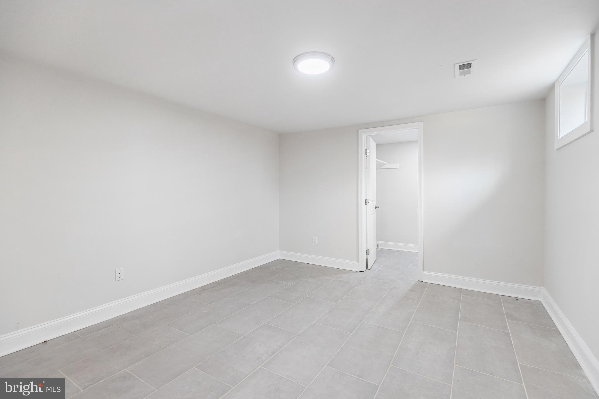 5404 Whitfield Chapel Road Lanham, MD 20706 - Photo 9 of 18 Gallery Image 9