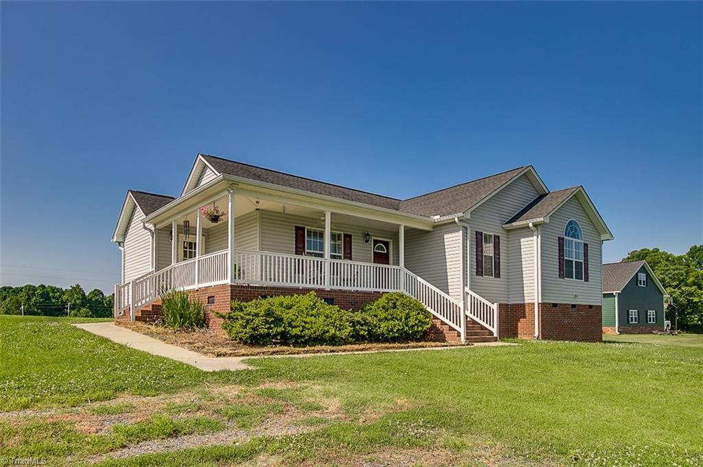 705 Wright Country Road Ramseur, NC 27316 - Photo 2 of 30