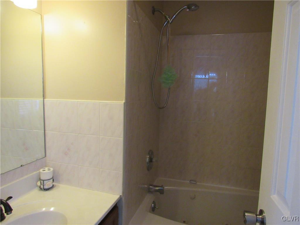 1279 Forest Road Whitehall, PA 18052 - Photo 24 of 46 Gallery Image 24