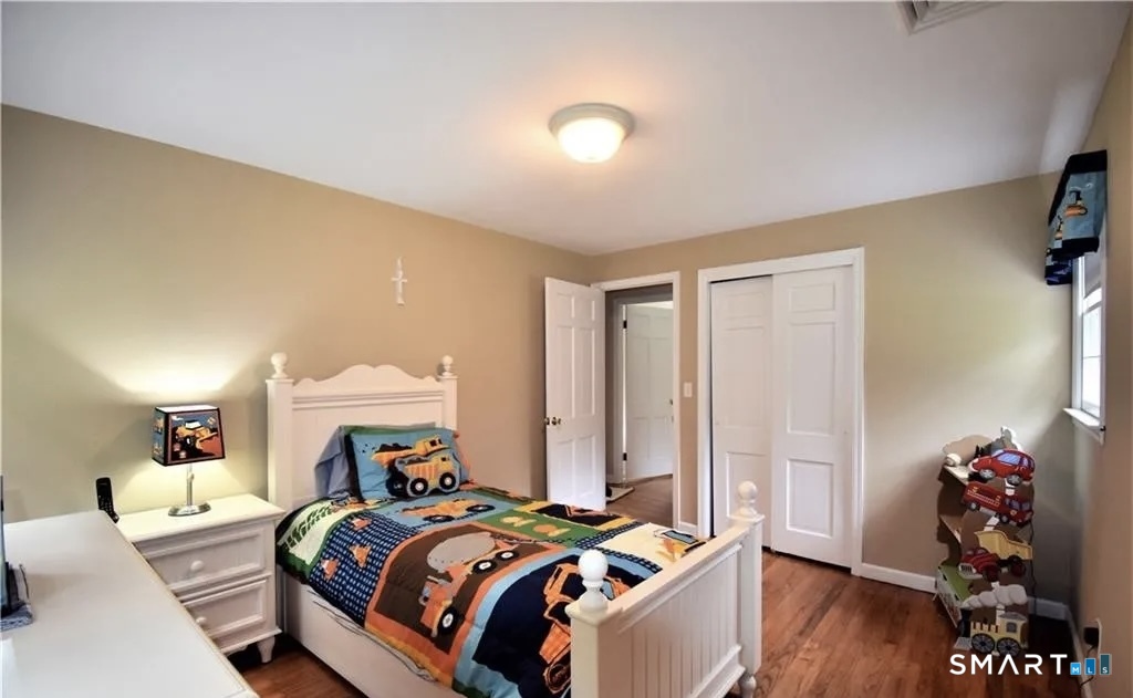 25 Shelter Rock Road Trumbull, CT 06611 - Photo 13 of 17