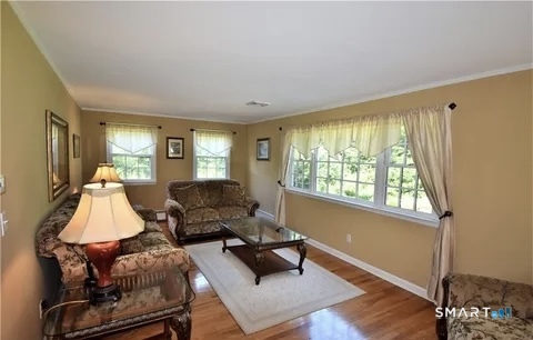 25 Shelter Rock Road Trumbull, CT 06611 - Photo 3 of 17