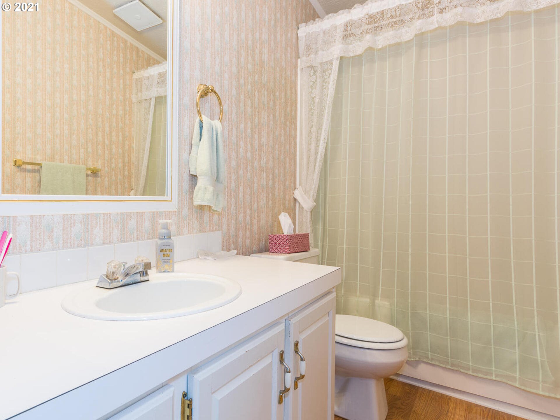 1949 Southeast Palmquist Road, Unit 118 Gresham, OR 97080 - Photo 16 of 28