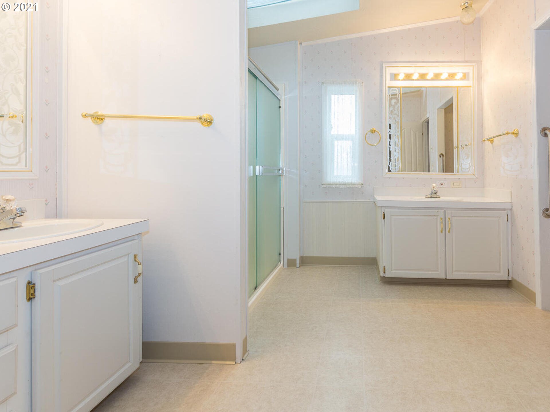 1949 Southeast Palmquist Road, Unit 118 Gresham, OR 97080 - Photo 21 of 28