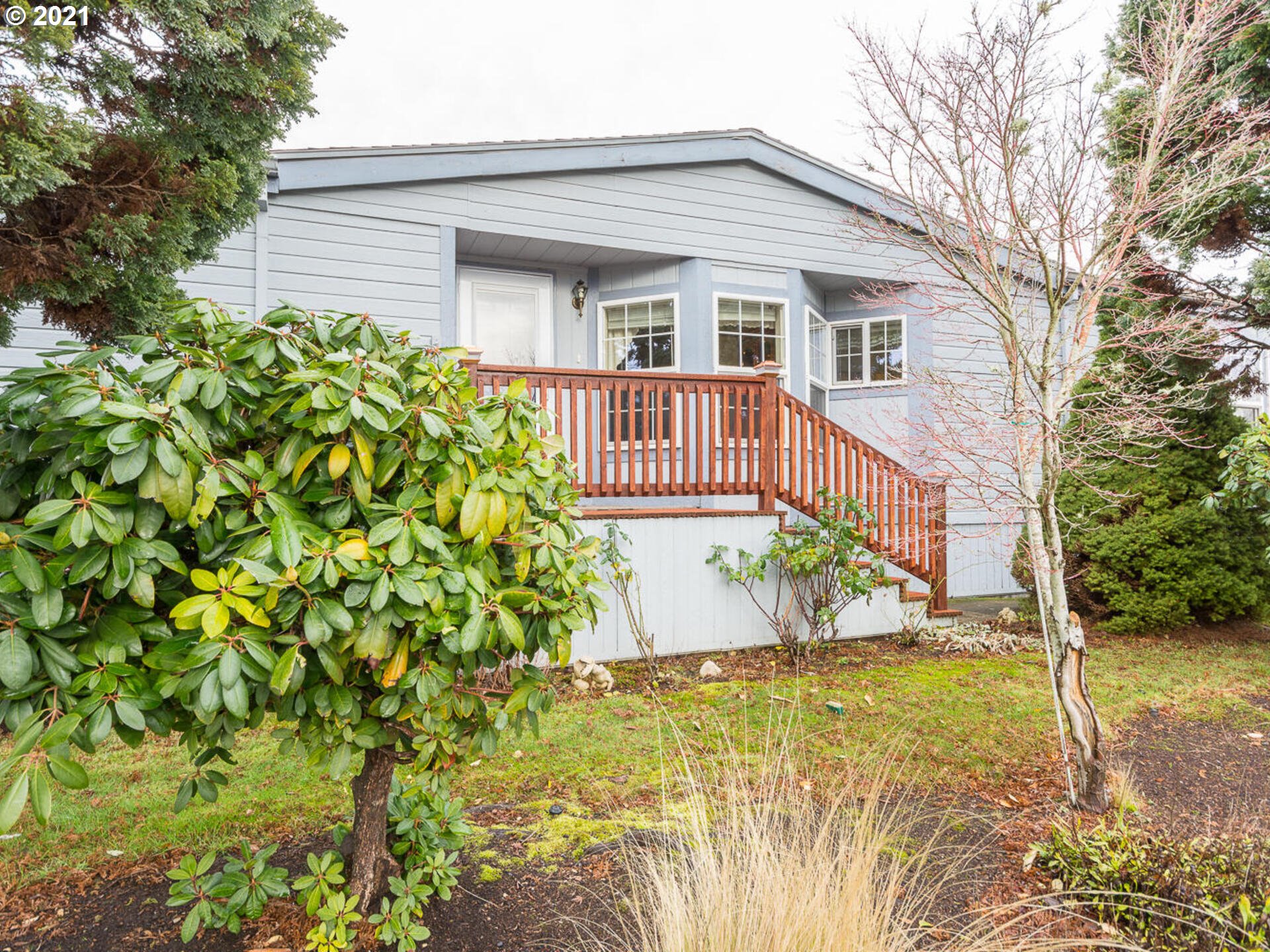 1949 Southeast Palmquist Road, Unit 118 Gresham, OR 97080 - Photo 4 of 28