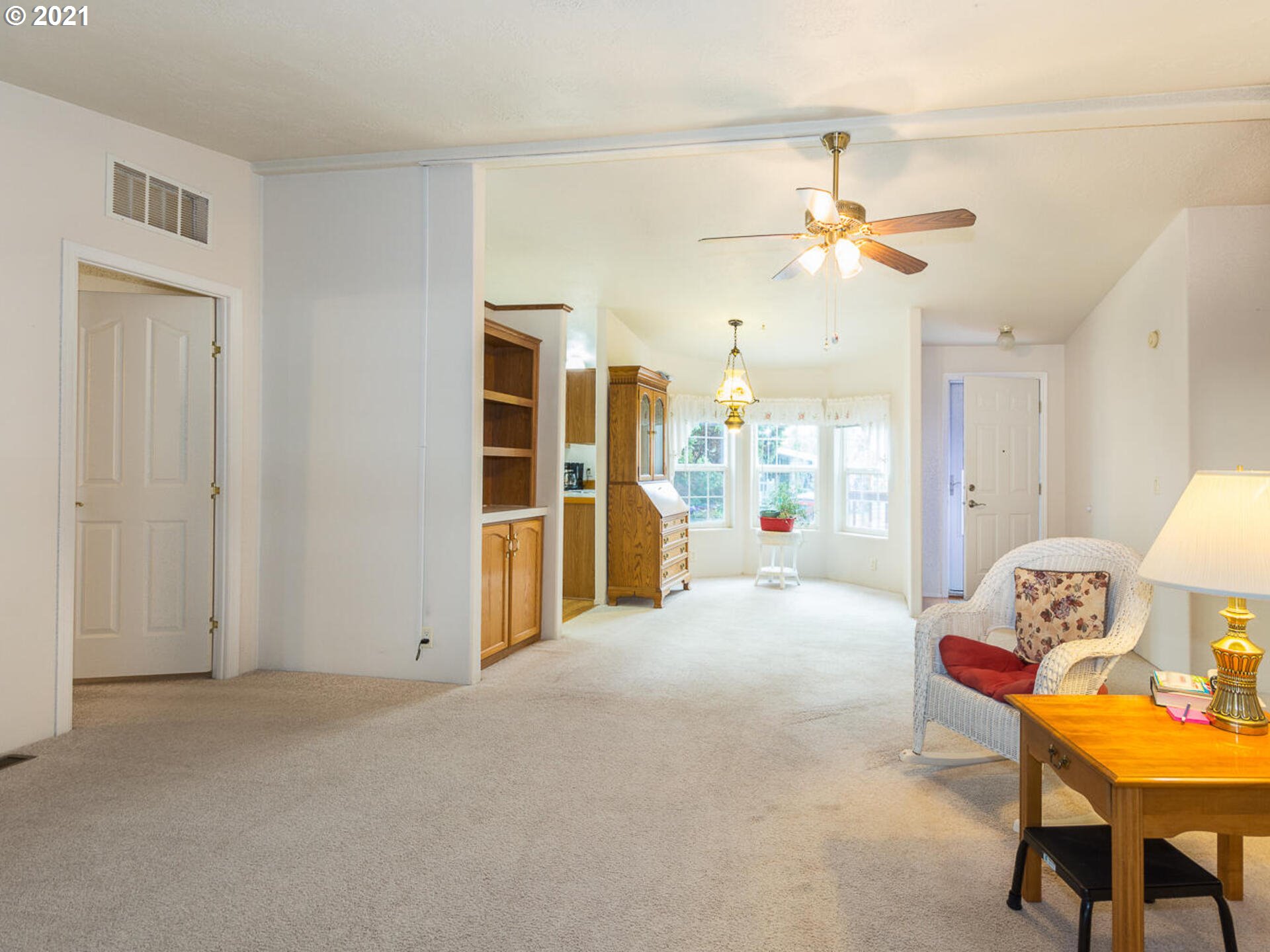 1949 Southeast Palmquist Road, Unit 118 Gresham, OR 97080 - Photo 8 of 28