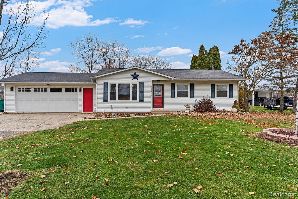 10156 Duffield Road Gaines, MI 48436 - Photo 2 of 35