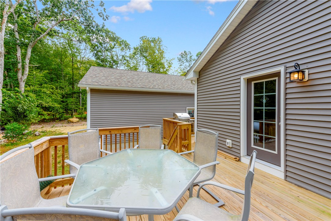 136 Collins Road Hopkinton, RI 02804 - Photo 17 of 21 Gallery Image 17
