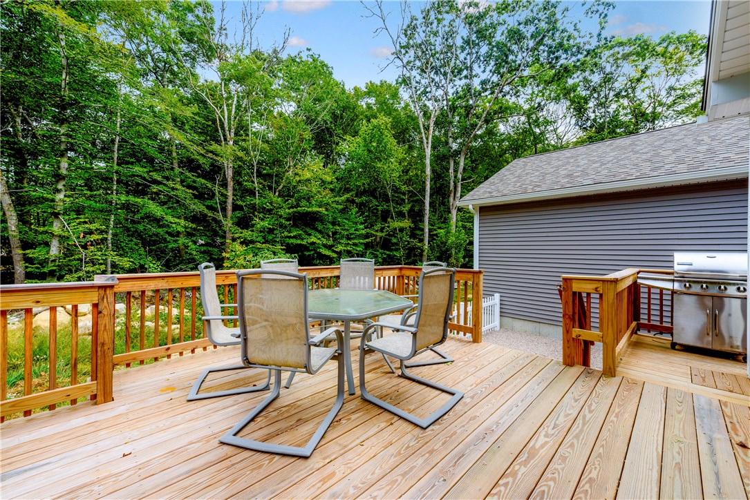 136 Collins Road Hopkinton, RI 02804 - Photo 18 of 21 Gallery Image 18