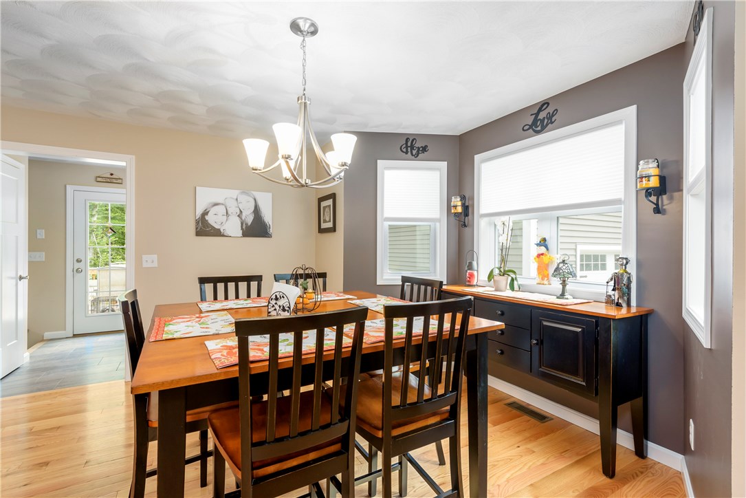 136 Collins Road Hopkinton, RI 02804 - Photo 7 of 21 Gallery Image 7