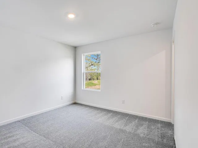 $329,990 | 207 Groveton Court, Euharlee, GA 30145