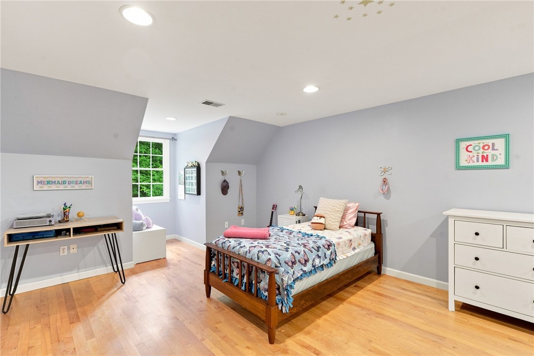 229 Hunting House Road Glocester, RI 02857 - Photo 30 of 49 Gallery Image 30
