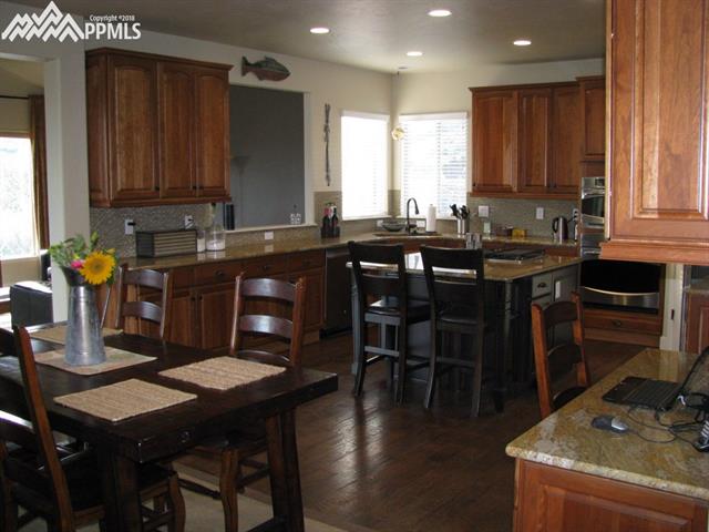 5580 Wilson Road Colorado Springs, CO 80919 - Photo 5 of 25
