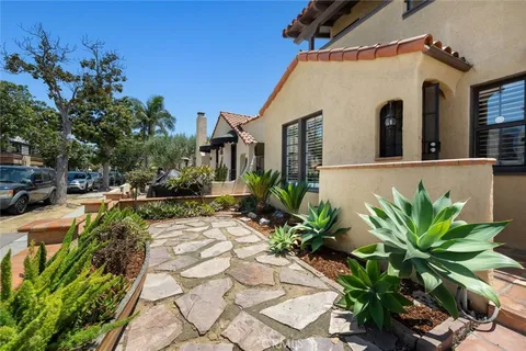 $1,599,000 | 118 Glendora Avenue, Long Beach, CA 90803