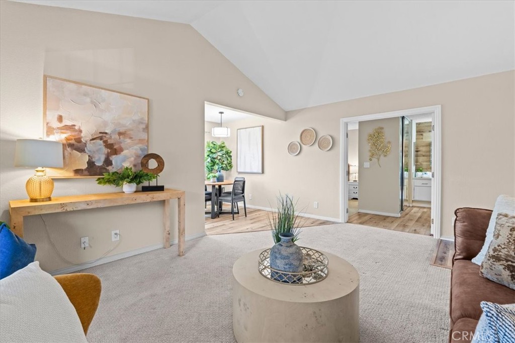 208 Springview Irvine, CA 92620 - Photo 7 of 58