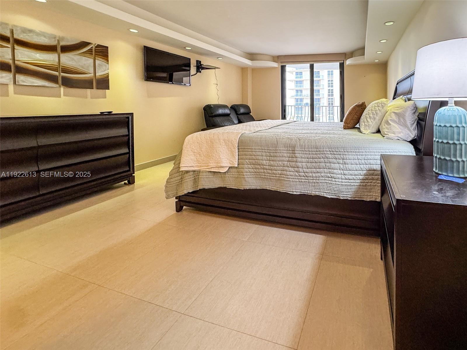 8877 Collins Avenue, Unit 809 Surfside, FL 33154 - Photo 20 of 46