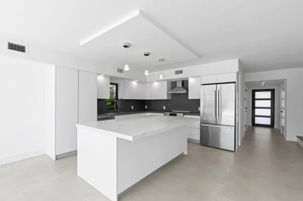 $11,000 | 1106 Bel Air Drive, Unit C, Highland Beach, FL 33487