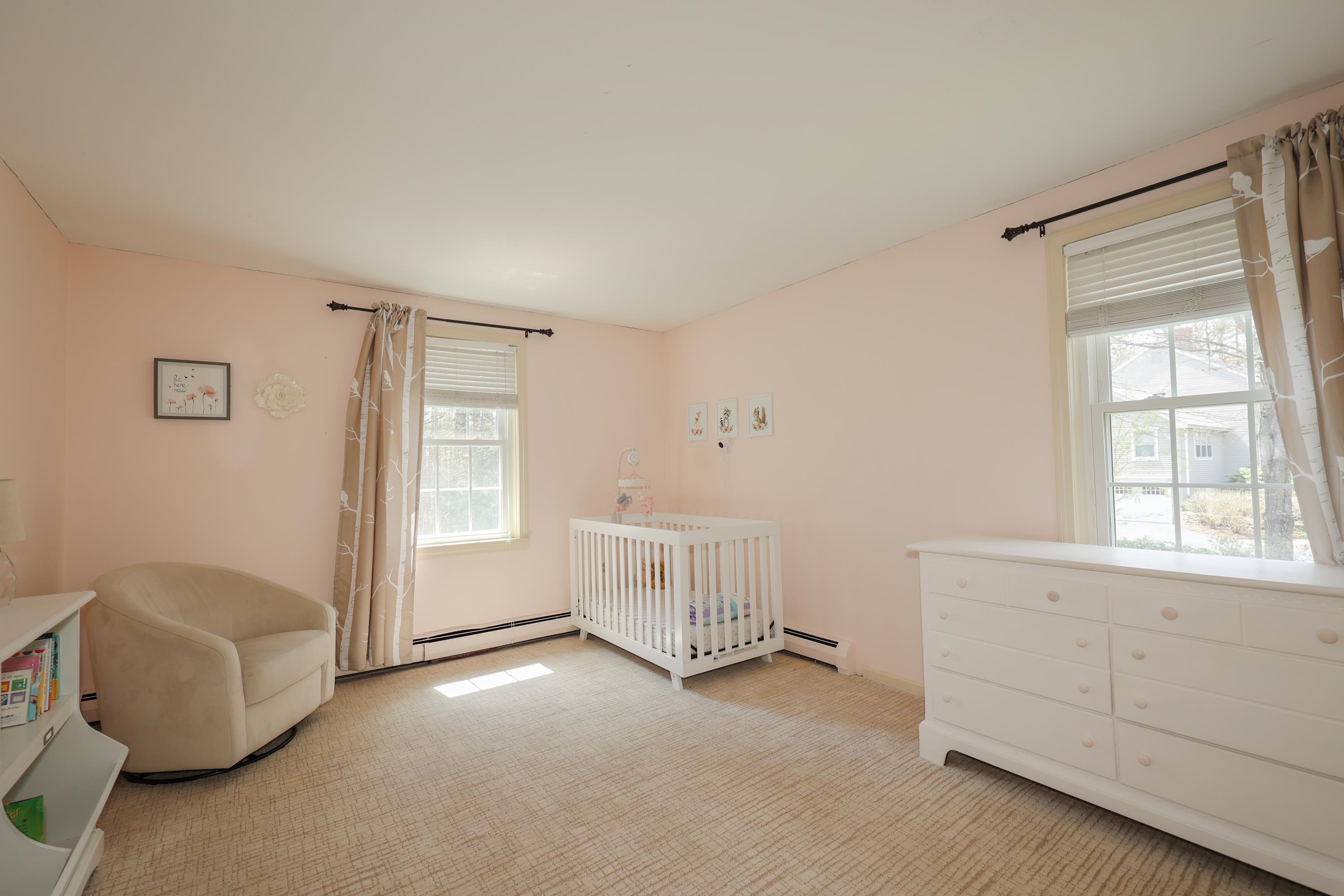 98 Beals Road Bedford, NH 03110 - Photo 25 of 38
