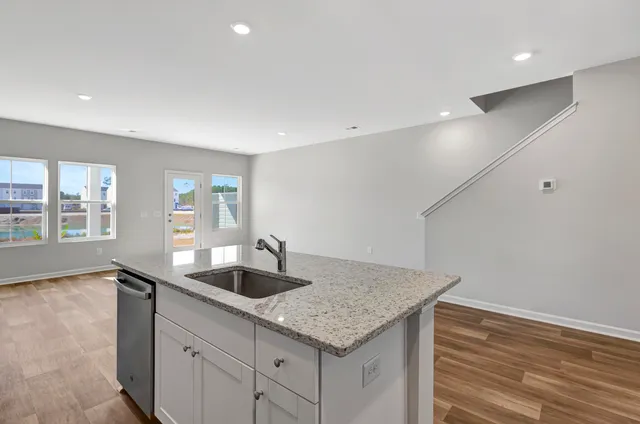 $2,275 | 790 Ridgley Drive, Summerville, SC 29486