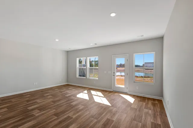 $2,275 | 790 Ridgley Drive, Summerville, SC 29486