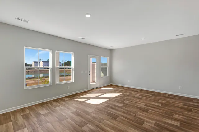 $2,275 | 790 Ridgley Drive, Summerville, SC 29486