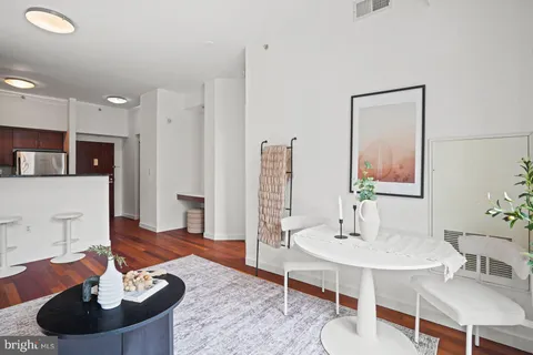 $495,000 | 1000 New Jersey Avenue Southeast, Unit 1224, Washington, DC 20003