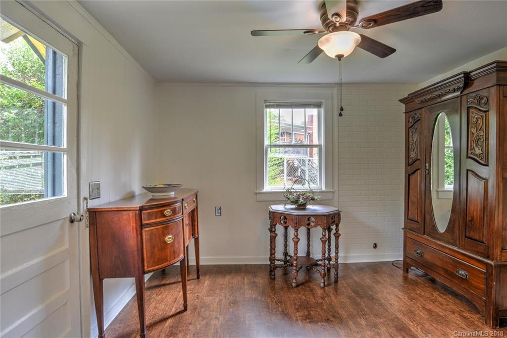 21 Dula Springs Road, Unit B Weaverville, NC 28787 - Photo 2 of 11 Gallery Image 2