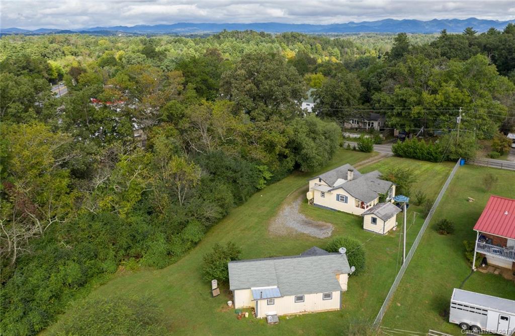 21 Dula Springs Road, Unit B Weaverville, NC 28787 - Photo 11 of 11 Gallery Image 11