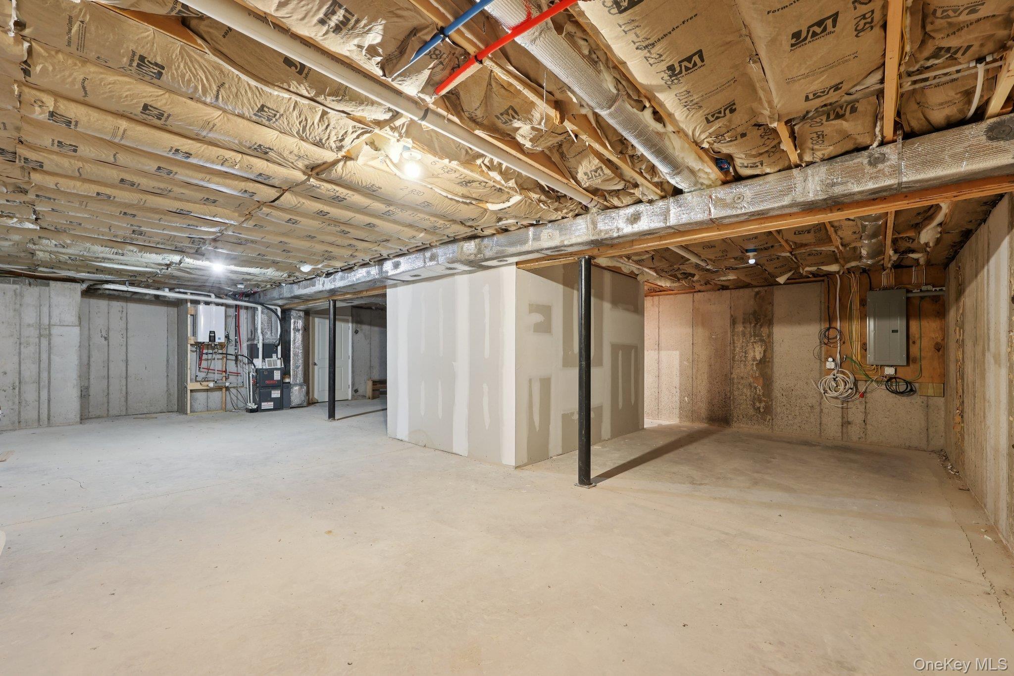 27 Oak Hill Road Monroe, NY 10950 - Photo 39 of 48 a view of an empty room