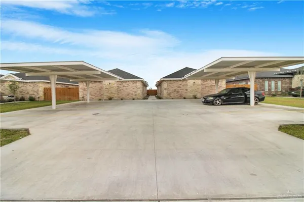 $495,000 | 2813 West Israel Avenue, Alton, TX 78573
