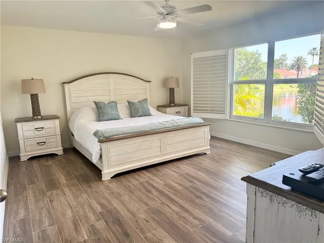 $2,800 | 4907 Europa Drive, Naples, FL 34105