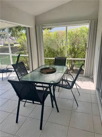 $2,800 | 4907 Europa Drive, Naples, FL 34105