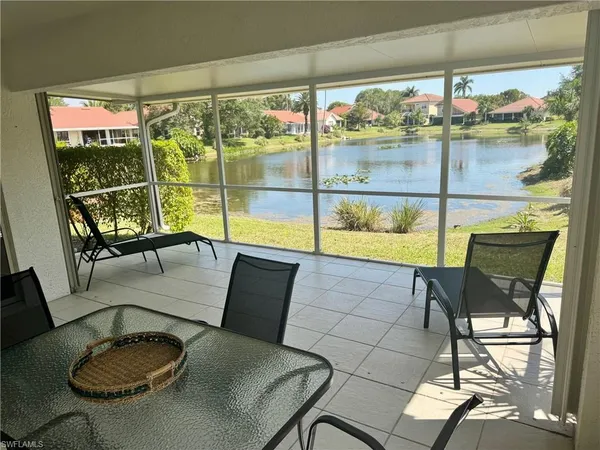 $2,800 | 4907 Europa Drive, Naples, FL 34105