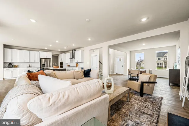 $699,515 | 411 Crownleaf Drive, Middletown, DE 19709