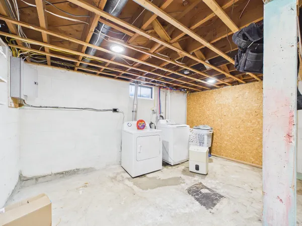 $260,000 | 300 East 8th Street, Starbuck, MN 56381