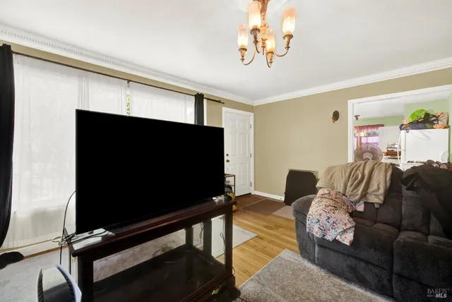 $455,000 | 211 Triplett Drive, Cloverdale, CA 95425