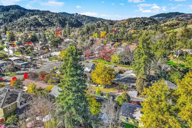 $455,000 | 211 Triplett Drive, Cloverdale, CA 95425