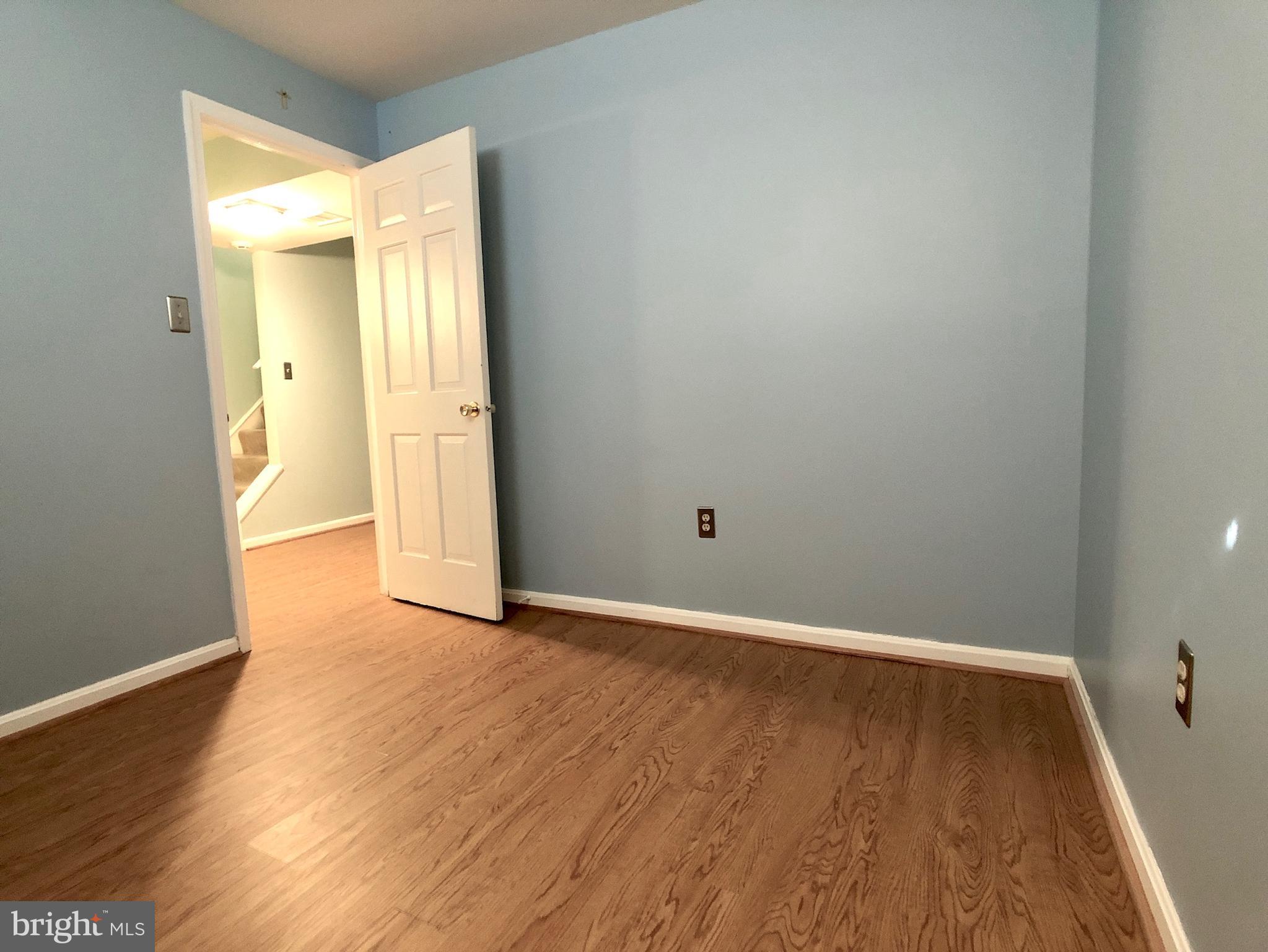 7038 Leestone Street Springfield, VA 22151 - Photo 27 of 34 Den