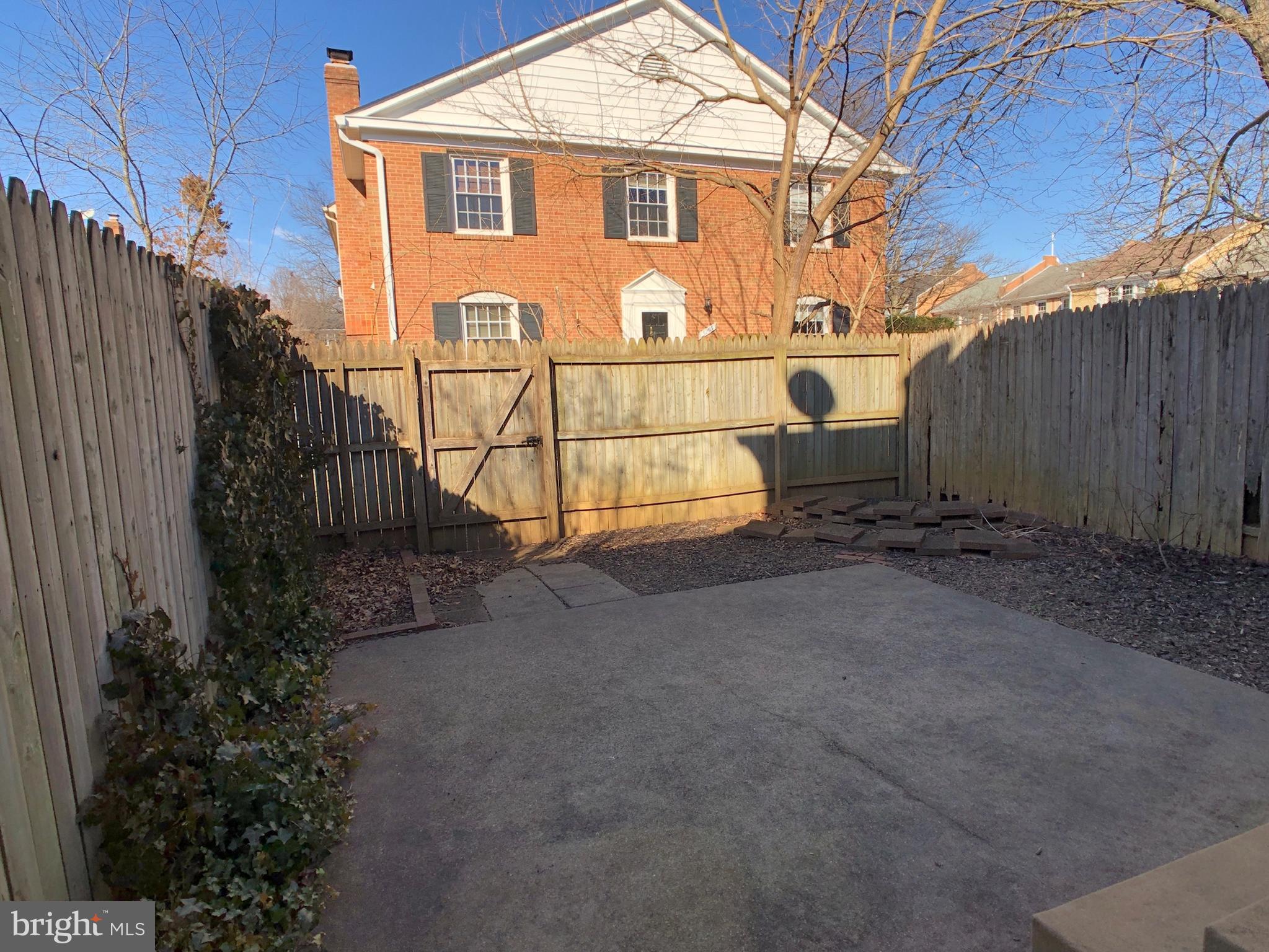 7038 Leestone Street Springfield, VA 22151 - Photo 32 of 34 Backyard