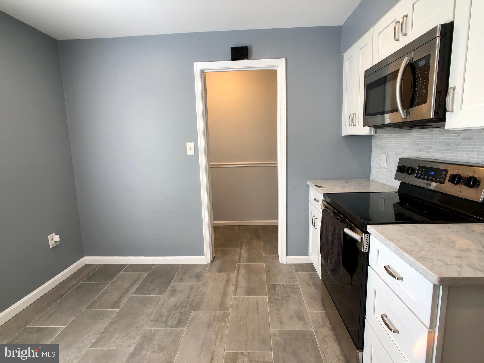 7038 Leestone Street Springfield, VA 22151 - Photo 6 of 34