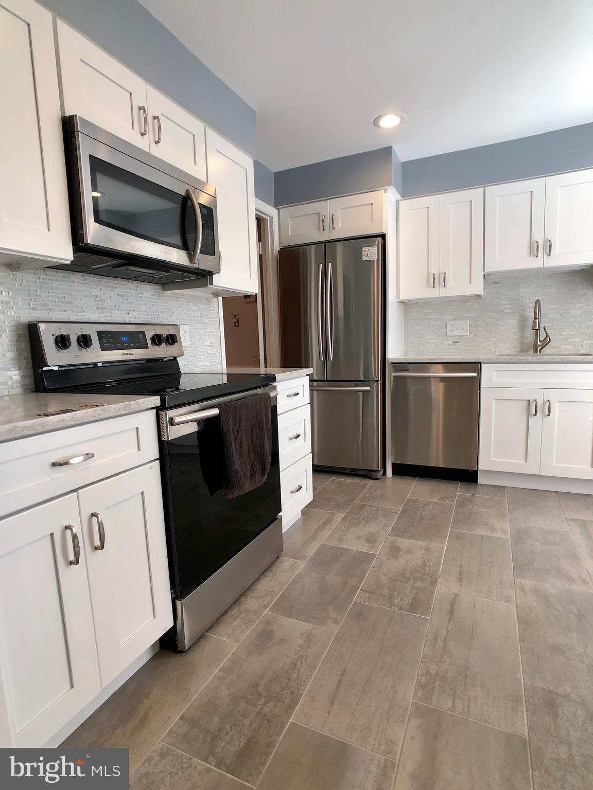 7038 Leestone Street Springfield, VA 22151 - Photo 10 of 34