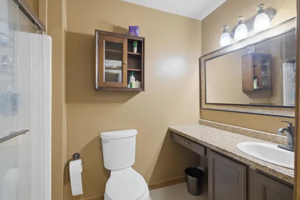$3,200 | 1000 Brooke Lane, Schererville, IN 46375