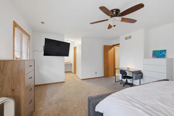 $3,200 | 1000 Brooke Lane, Schererville, IN 46375