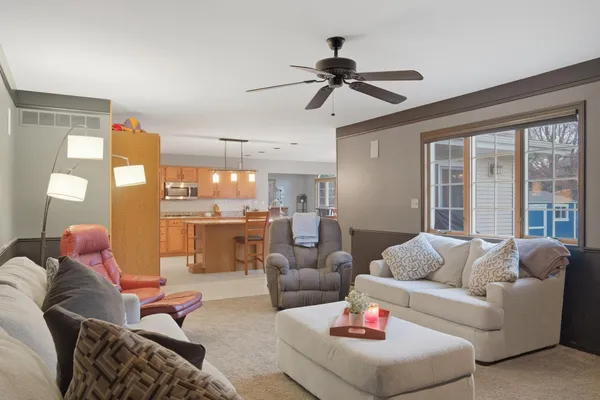 $3,200 | 1000 Brooke Lane, Schererville, IN 46375