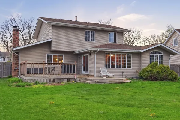 $3,200 | 1000 Brooke Lane, Schererville, IN 46375